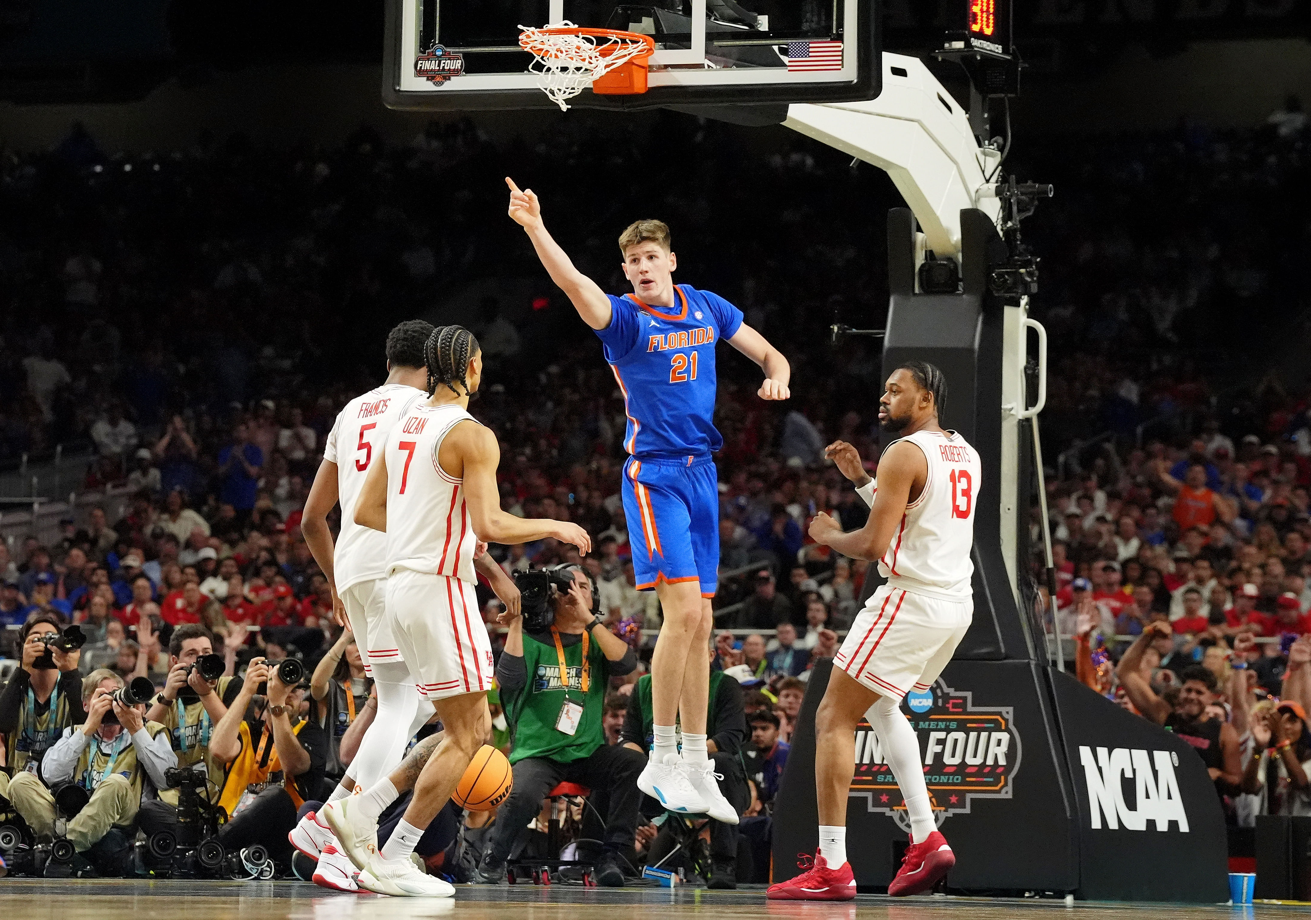 NCAA Basketball: Final Four National Championship-Houston vs Florida - Source: Imagn